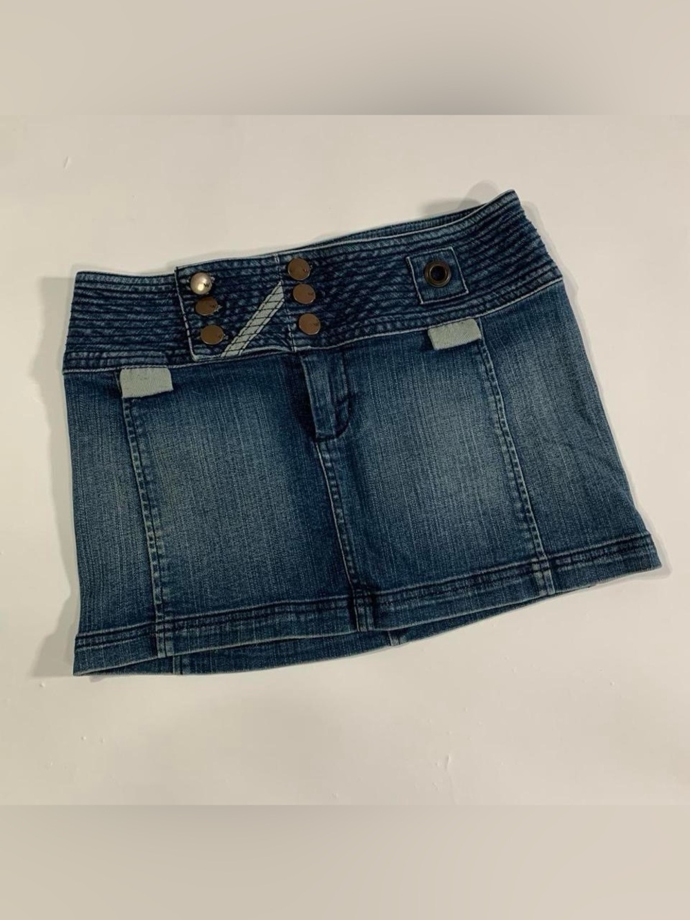 Wax Jeans Y2K Denim Mini Skirt Size S Low Rise Button Detail